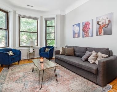 3554 N Wilton Avenue - Photo Thumbnail 2