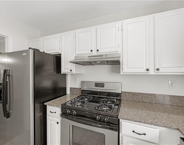 1771 Defoor Avenue Nw - Photo Thumbnail 11