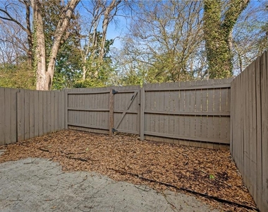 1771 Defoor Avenue Nw - Photo Thumbnail 23