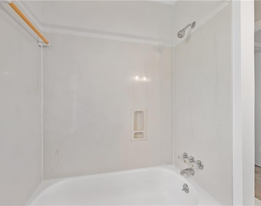 1771 Defoor Avenue Nw - Photo Thumbnail 17
