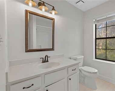1771 Defoor Avenue Nw - Photo Thumbnail 16