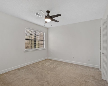 1771 Defoor Avenue Nw - Photo Thumbnail 14