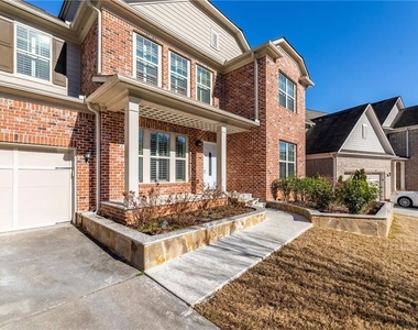 2331 Northmont Parkway - Photo Thumbnail 4