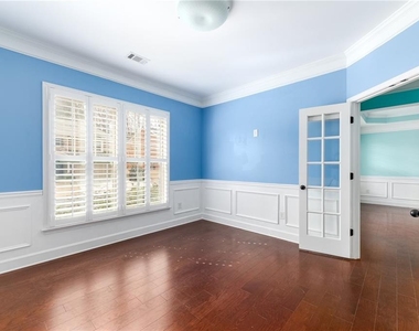 2331 Northmont Parkway - Photo Thumbnail 11
