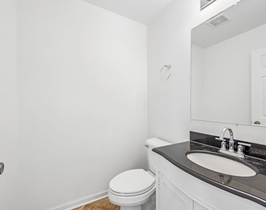 673 E Fountainview Drive - Photo Thumbnail 14
