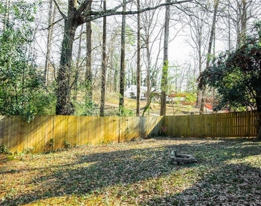 1496 Woodland Avenue Se - Photo Thumbnail 16