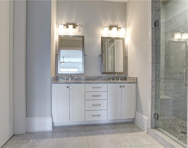 12600 Marstrow Drive - Photo Thumbnail 9