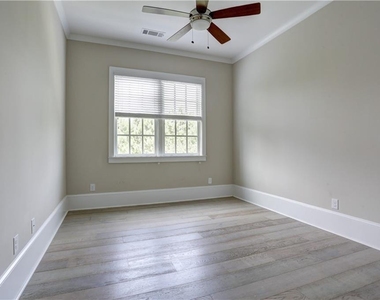 12600 Marstrow Drive - Photo Thumbnail 12