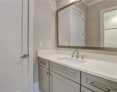 12600 Marstrow Drive - Photo Thumbnail 13