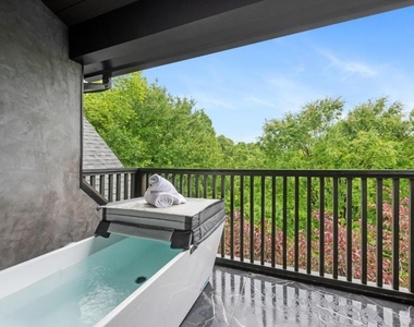 349 N Highland Avenue N - Photo Thumbnail 62