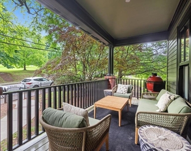 349 N Highland Avenue N - Photo Thumbnail 80