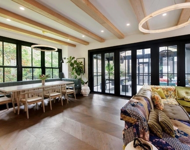 349 N Highland Avenue N - Photo Thumbnail 15