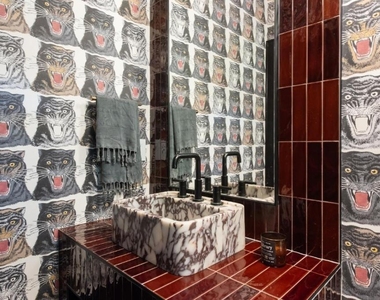 349 N Highland Avenue N - Photo Thumbnail 14