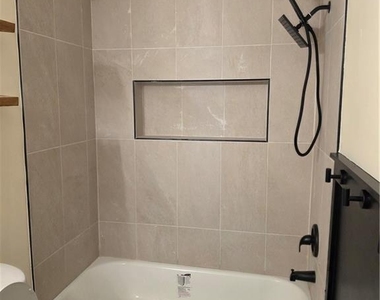 1327 Hollenbeck Lane - Photo Thumbnail 19