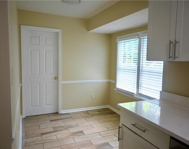 4624 Burns Road Nw - Photo Thumbnail 9
