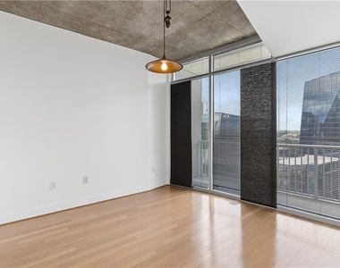 950 W. Peachtree Street Nw - Photo Thumbnail 7
