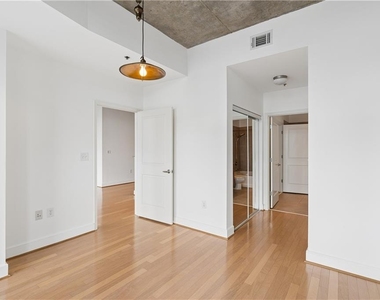 950 W. Peachtree Street Nw - Photo Thumbnail 8