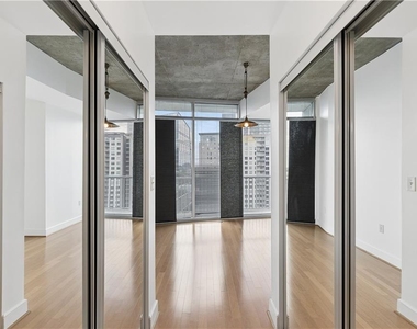950 W. Peachtree Street Nw - Photo Thumbnail 11