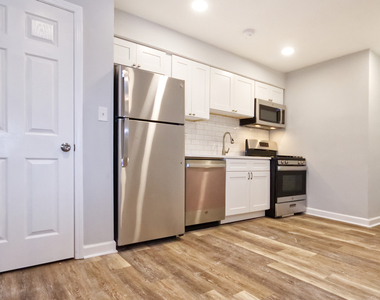 3746 W Leland Avenue - Photo Thumbnail 4