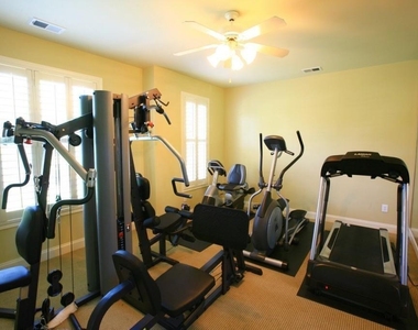 5358 Manor View Drive Nw - Photo Thumbnail 24