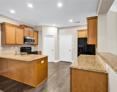 5358 Manor View Drive Nw - Photo Thumbnail 7