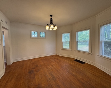 519 S Hale Street - Photo Thumbnail 7