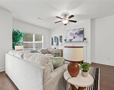 6316 Scudders Drive - Photo Thumbnail 3