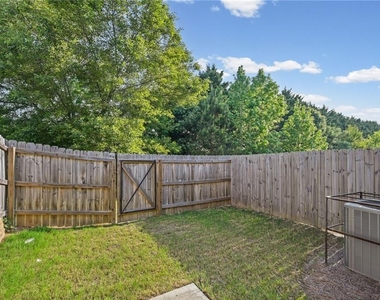 6316 Scudders Drive - Photo Thumbnail 32