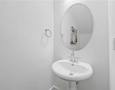 6316 Scudders Drive - Photo Thumbnail 14