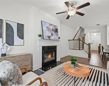 6316 Scudders Drive - Photo Thumbnail 4