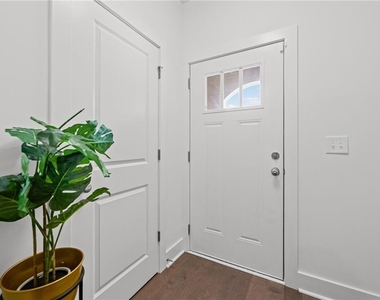 6316 Scudders Drive - Photo Thumbnail 2