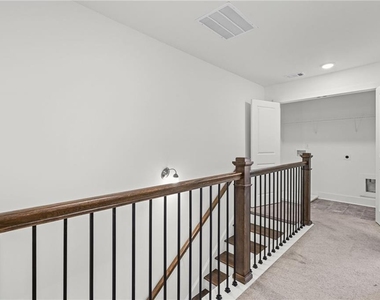 6316 Scudders Drive - Photo Thumbnail 15