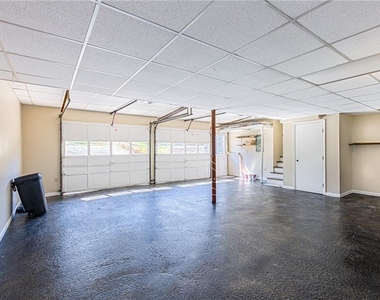 6080 Stone Wood Drive Nw - Photo Thumbnail 21