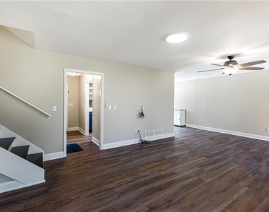 6080 Stone Wood Drive Nw - Photo Thumbnail 9