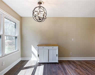 6080 Stone Wood Drive Nw - Photo Thumbnail 7