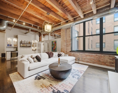 1727 S Indiana Avenue - Photo Thumbnail 4