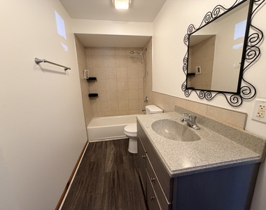 602 S State Street - Photo Thumbnail 6