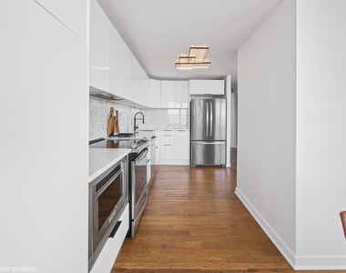 655 W Irving Park Road - Photo Thumbnail 6