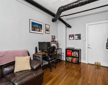 604 W Addison Avenue - Photo Thumbnail 2