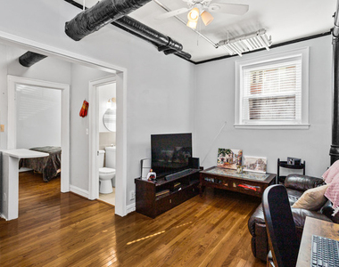 604 W Addison Avenue - Photo Thumbnail 3