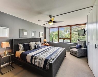 2800 N Lake Shore Drive - Photo Thumbnail 10