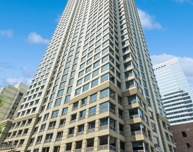 440 N Wabash Avenue - Photo Thumbnail 1