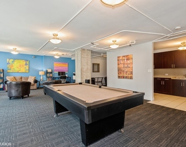 440 N Wabash Avenue - Photo Thumbnail 12