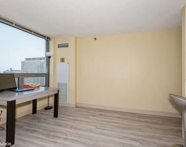 440 N Wabash Avenue - Photo Thumbnail 4