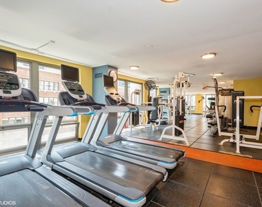 440 N Wabash Avenue - Photo Thumbnail 11