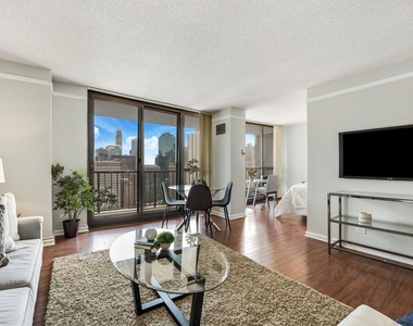 10 E Ontario Street - Photo Thumbnail 5