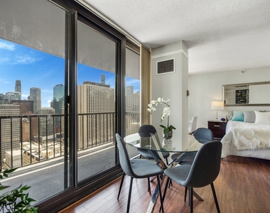 10 E Ontario Street - Photo Thumbnail 15