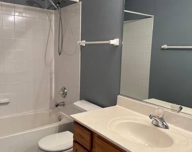 2210 Scott Lane - Photo Thumbnail 10