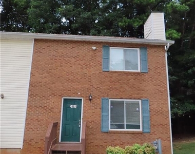 5581 Windwood Road - Photo Thumbnail 1