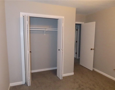 5581 Windwood Road - Photo Thumbnail 10